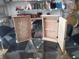 PORTE CLE en bois W 12*8*2.8